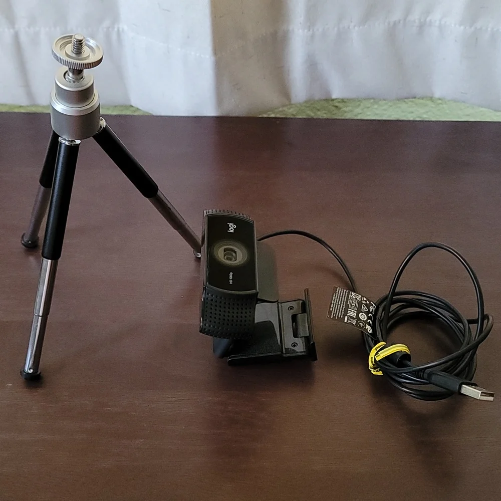 Logitech C922x Pro Stream Webcam – Full 1080p HD Camera